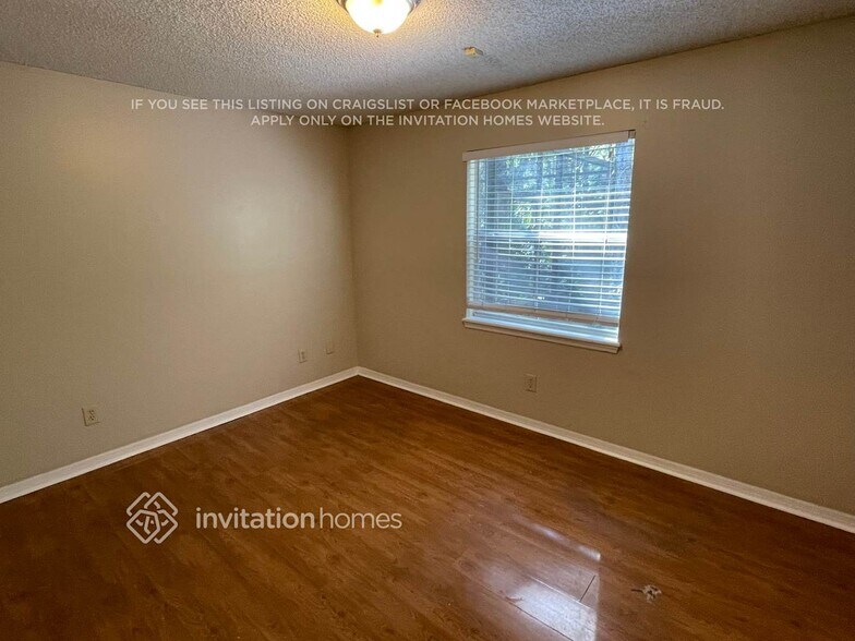 Building Photo - 842 Shriver Cir