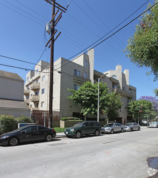 Building Photo - NOHO Square Apartments