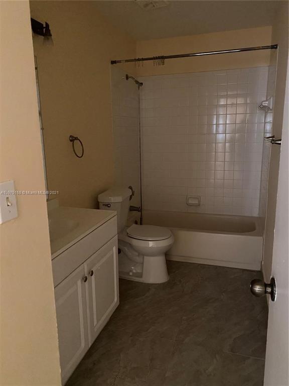 Building Photo - 3457 NW 44th St