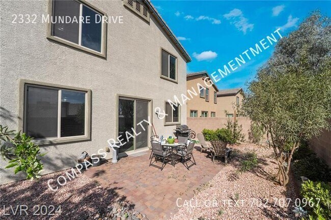 Building Photo - 2332 Mundare Dr