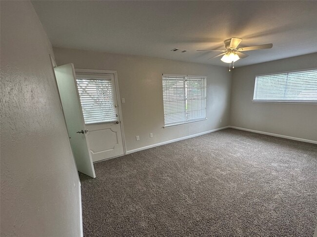 Building Photo - 11323 Lochwood Blvd