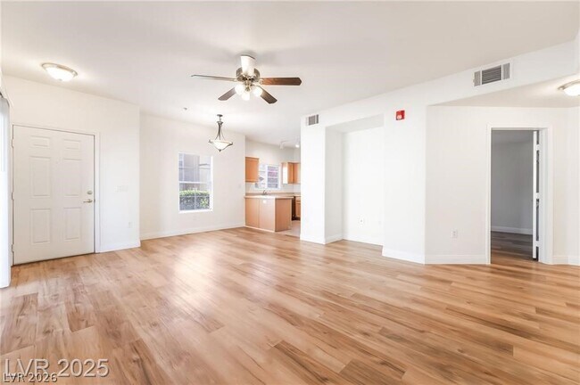 Building Photo - 7660 W Eldorado Ln