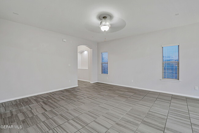 Building Photo - 14928 Harry Flournoy Ave