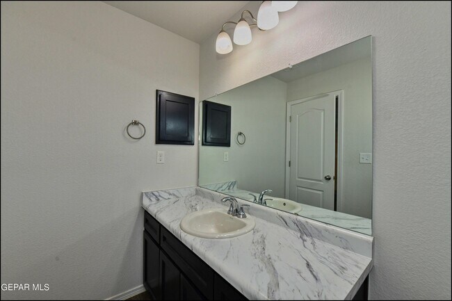 Building Photo - 952 Orangetip Dr