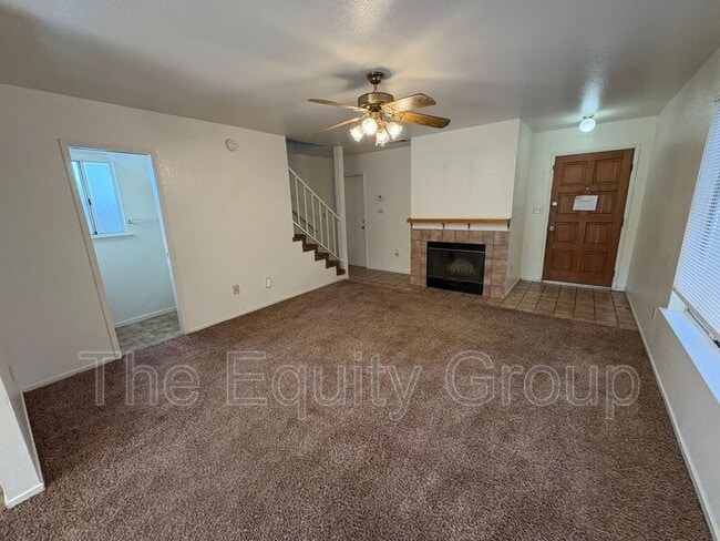 Building Photo - 2408 W Packwood Dr