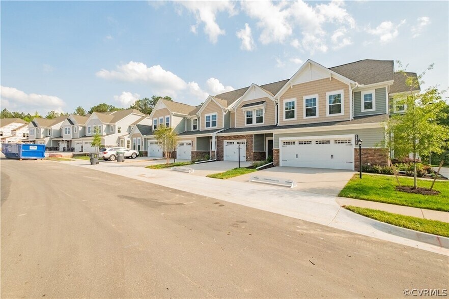 Building Photo - 18433 Palisades Ct