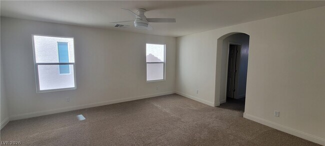 Building Photo - 5862 W Haleh Ave