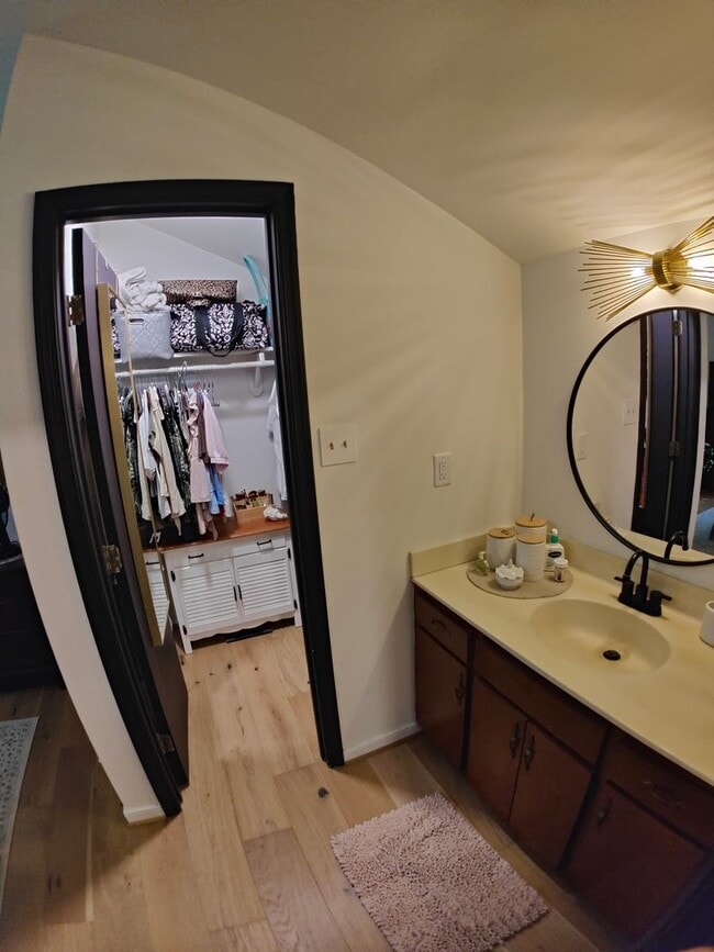 Building Photo - Updated Two bedroom Contemporary with huge...