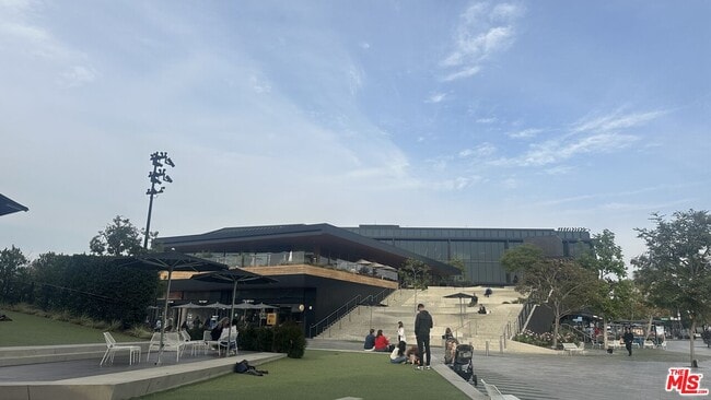 Building Photo - 4214 Lafayette Pl