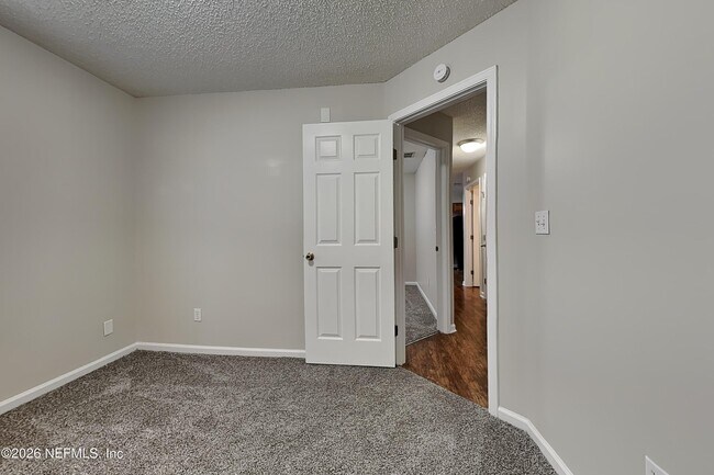 Building Photo - 5629 Ellis Trace Dr