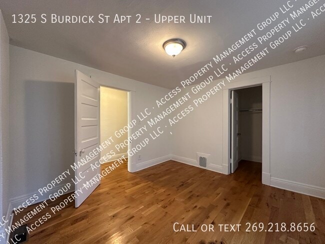 Building Photo - 1325 S Burdick St