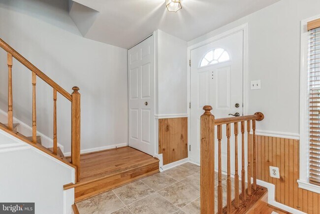 Building Photo - 6531 Brick Hearth Ct