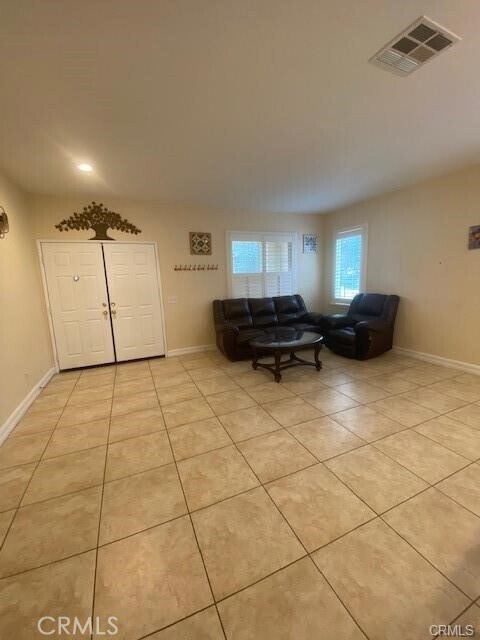 Building Photo - 13884 Oak Tree Ln