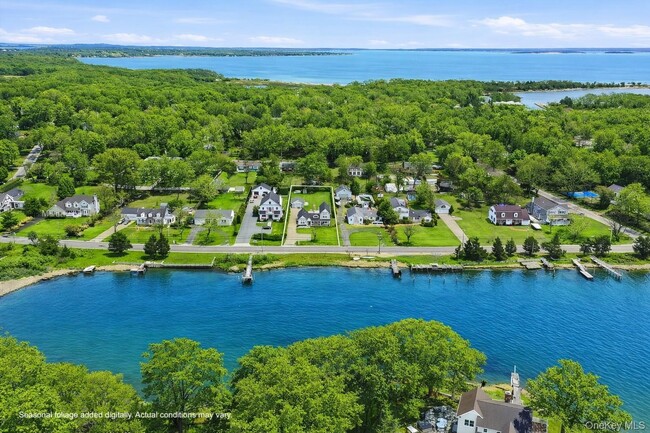 Building Photo - 5415 Skunk Ln