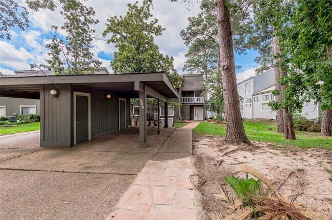 Building Photo - 208 Waters Edge