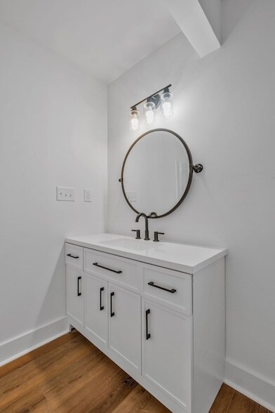 Building Photo - 223 Cumberland Dr