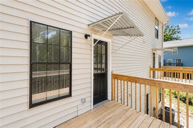 Building Photo - 3065 Destin Cir