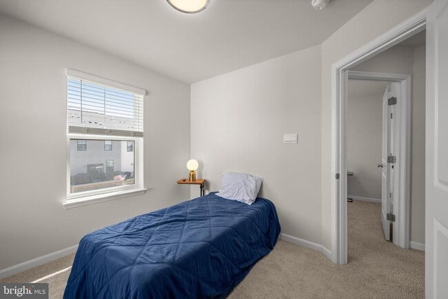 Building Photo - 434 Herringbone Wy
