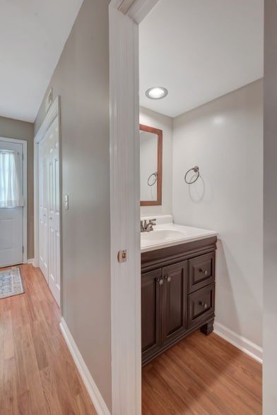 Building Photo - 211 Brattlesboro Pl