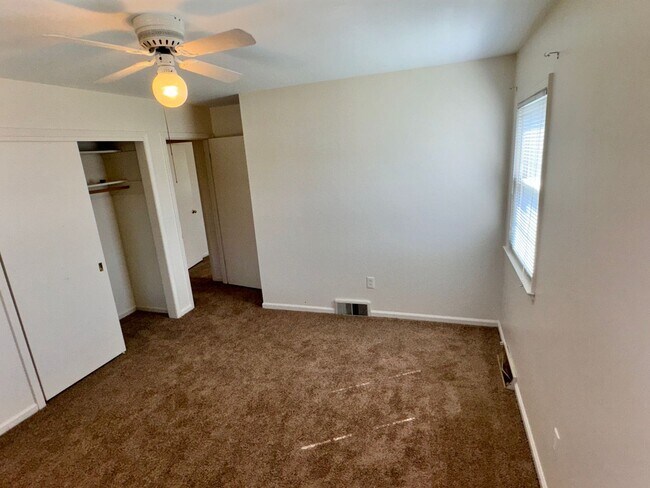 Building Photo - Beautiful House in Tates Creek! 4 BR, 2.5 ...
