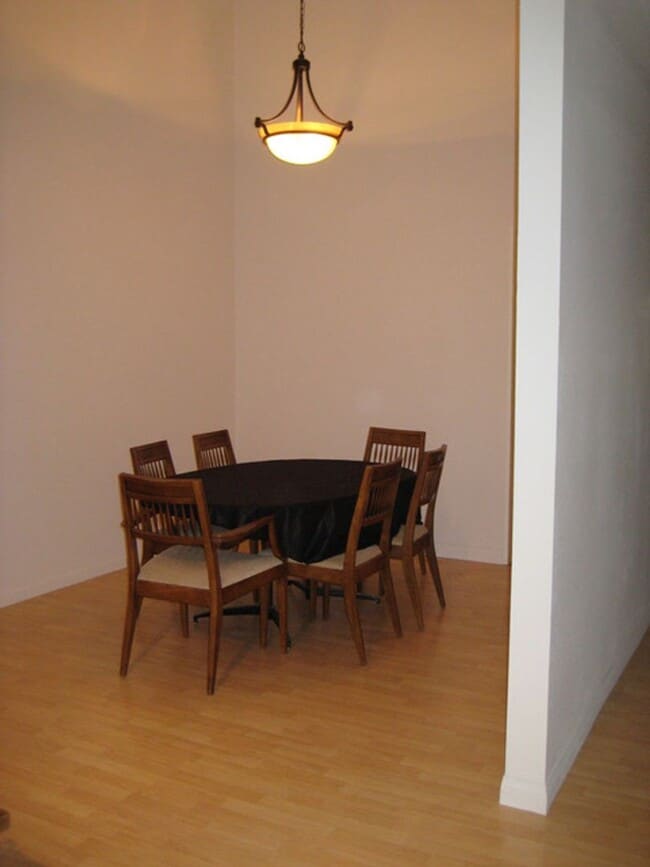 Building Photo - La Mesa "Near SDSU" Spacious 2BR/2BA Condo...