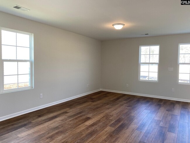 Building Photo - 386 Keeble Dr