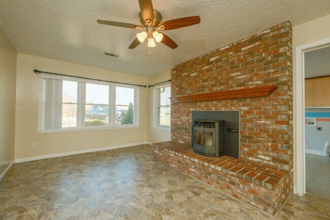 Building Photo - 142 China Grove Rd