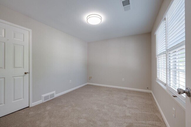 Building Photo - 1311 Poplar Estates Pkwy