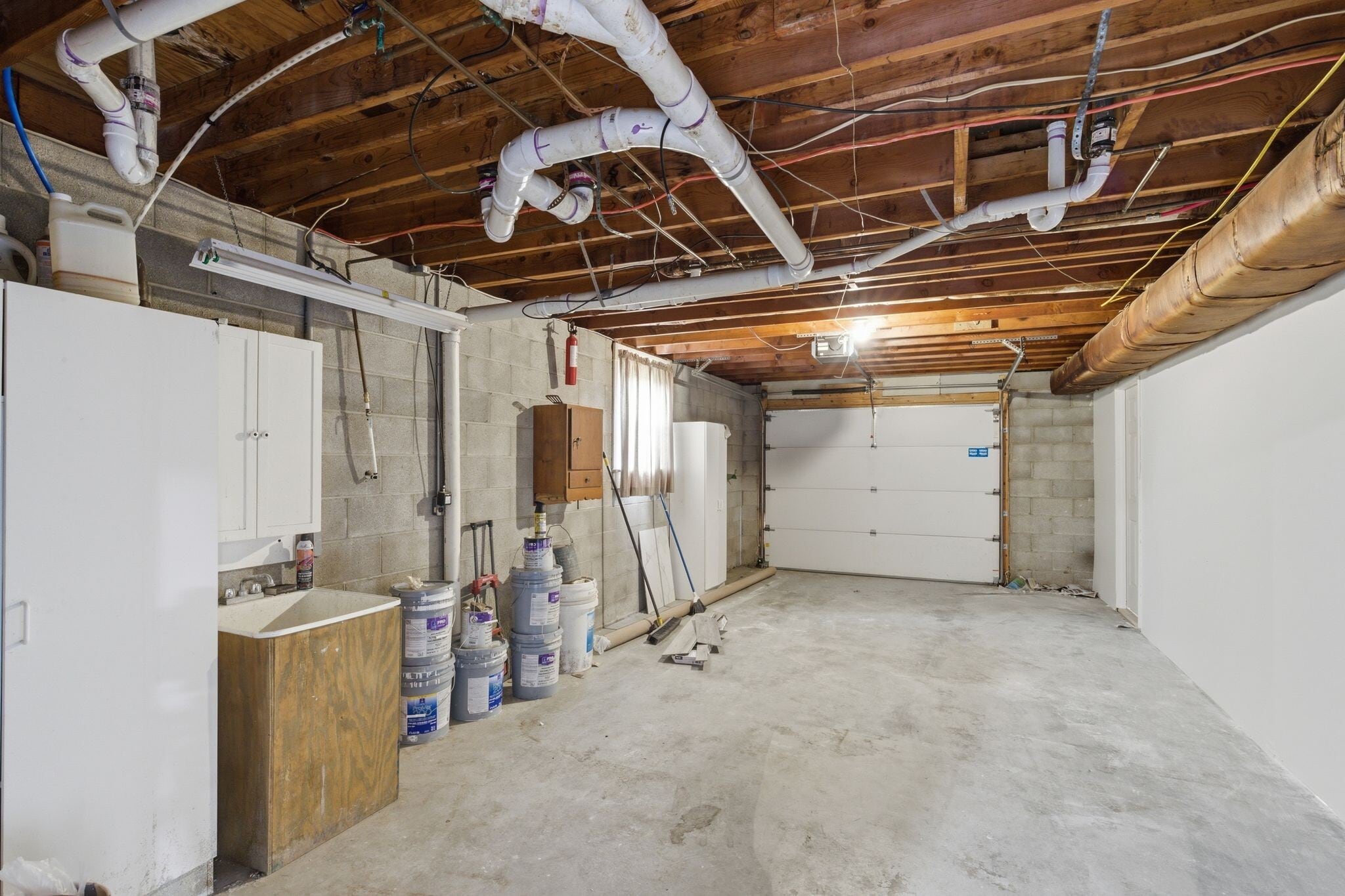 Building Photo - 213 Rising Sun Ln