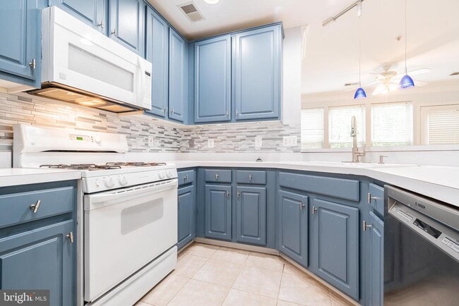 Building Photo - 12643 Fair Crest Ct