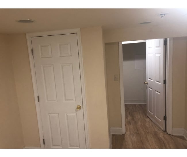 Building Photo - 3220 Brightwood Ave