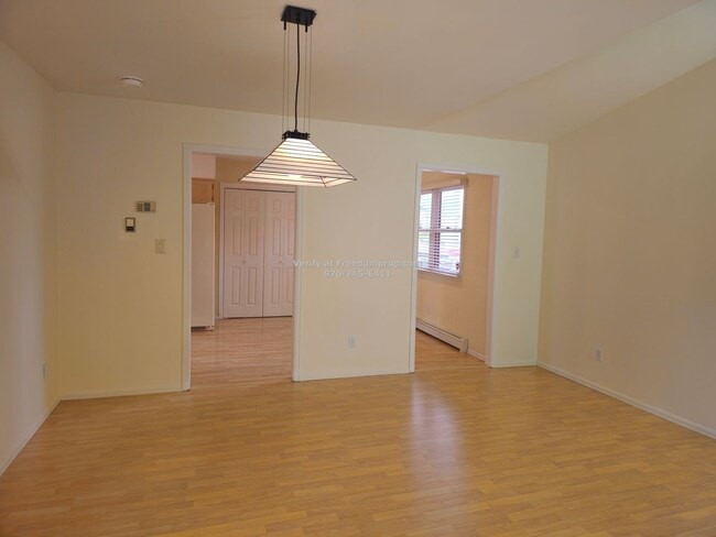 Building Photo - Fabulous Location Near Horizon & Dr St Mar...