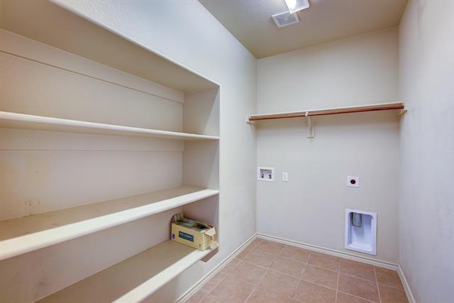 Building Photo - 10825 Irish Glen Trail