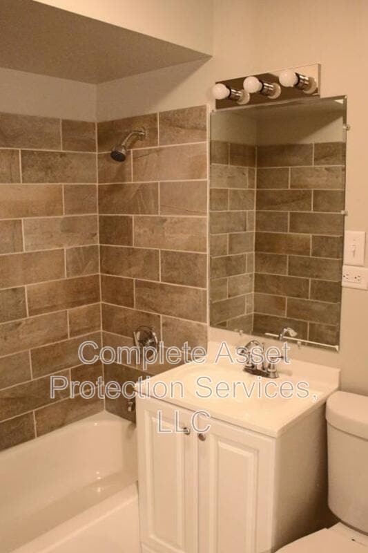 Building Photo - 2649 162nd Pl