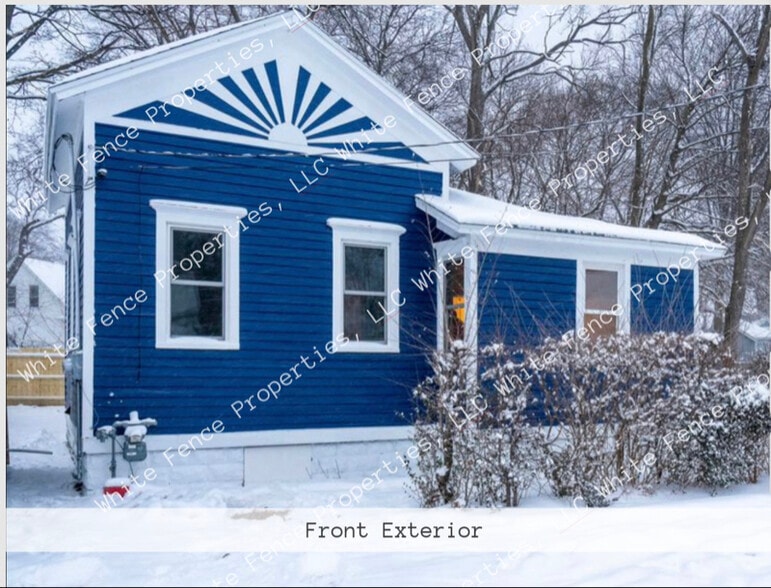 Building Photo - 247 Strong Ave