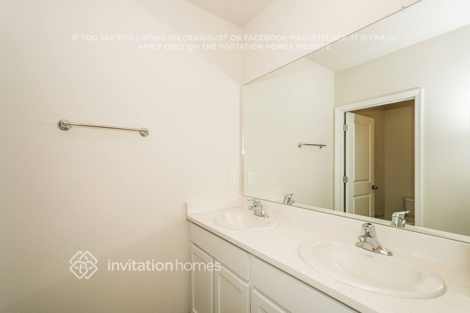 Building Photo - 18125 Canopy Pl