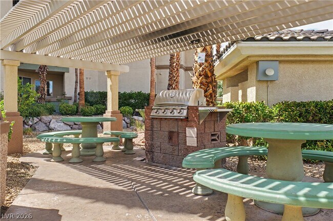 Building Photo - 7185 S Durango Dr