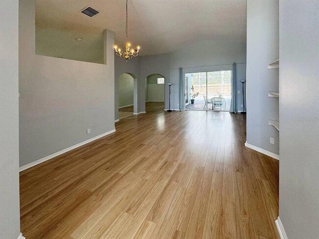 Building Photo - 13001 Yardsley Ct