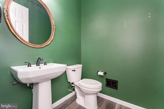 Building Photo - 10407 Spotswood Dr