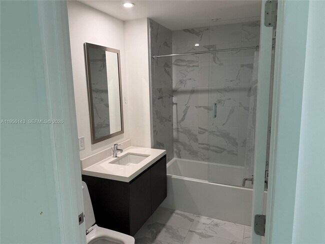 Building Photo - 851 NE 1st Ave