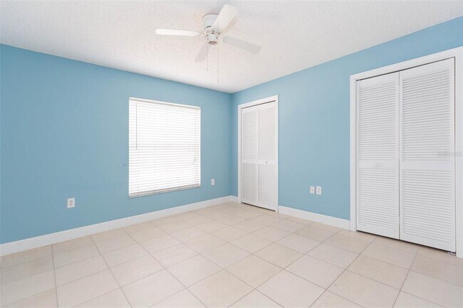 Building Photo - 8253 Redfield Dr