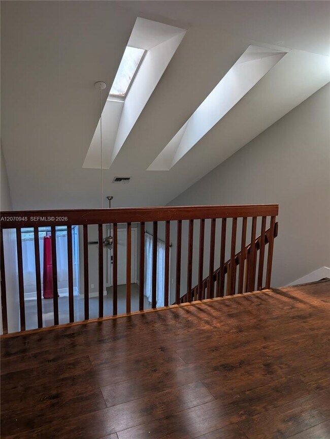 Building Photo - 7162 Sportsman Dr