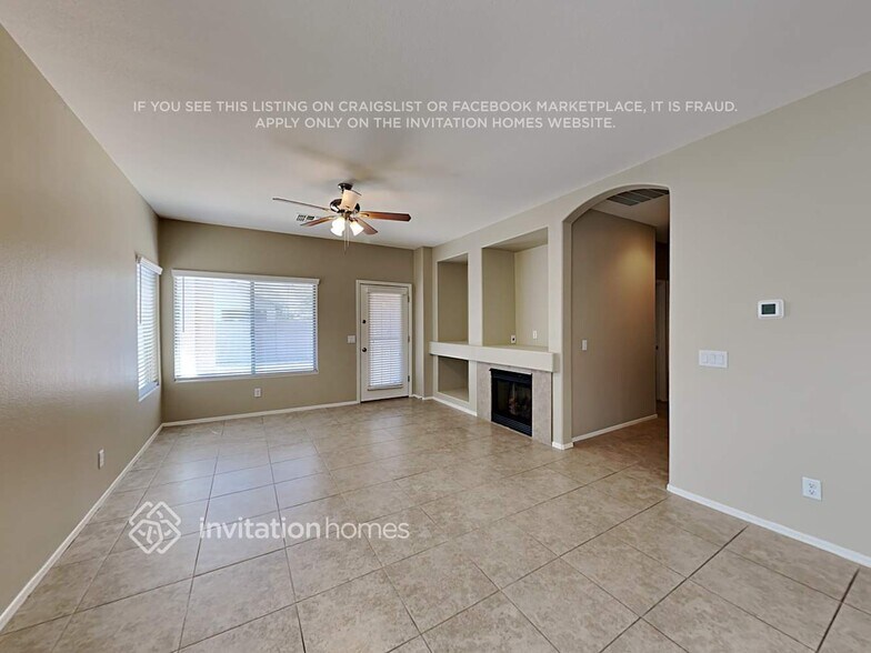 Building Photo - 14619 W Watson Ln