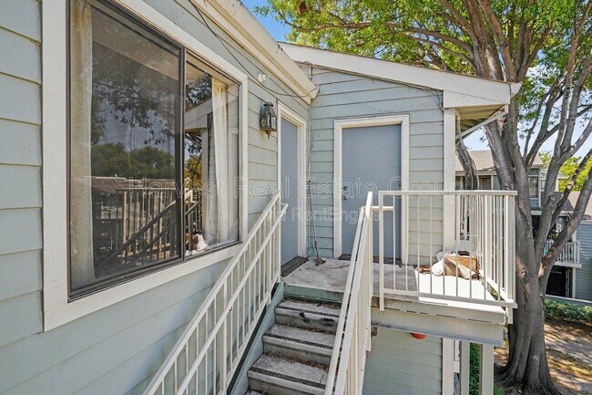Building Photo - 3454 Bridgewood Terrace