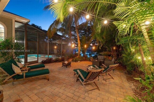 Building Photo - 3842 SW St Lucie Ln