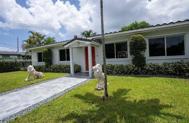 Building Photo - 31 SW 6th St