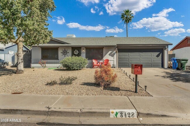 Building Photo - 3428 E Acoma Dr