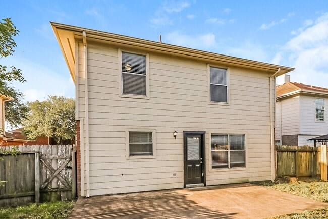 Building Photo - 21630 Bowcreek Ln