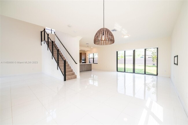 Building Photo - 8911 NW 160th Ter