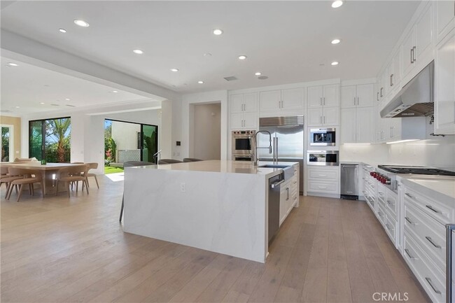 Building Photo - 20448 Liverpool Way